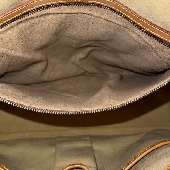 Louis Vuitton Rivoli Monogram Satchel GM 16x12x5 large size! 15L in the middle - Picture 8 of 9